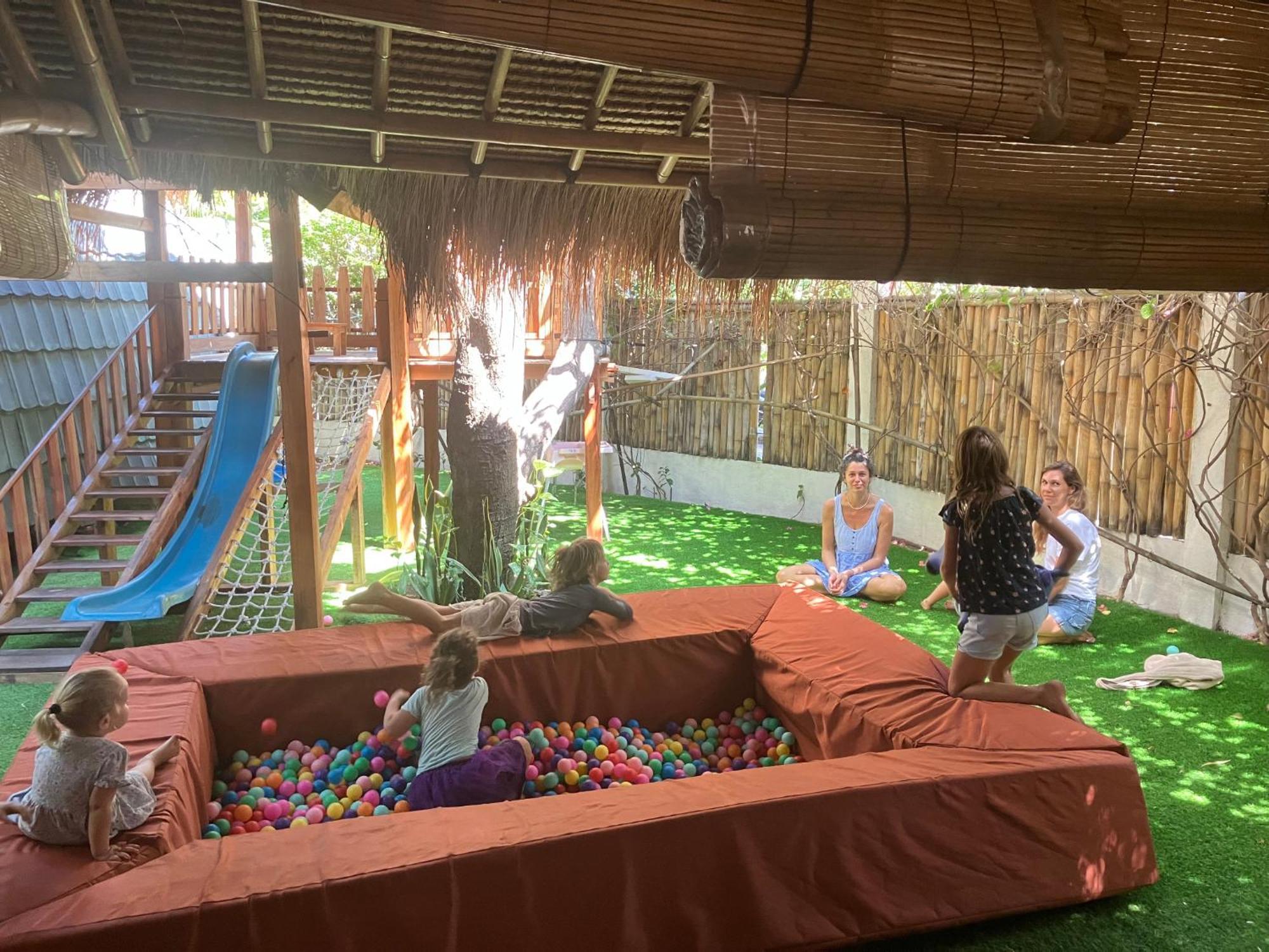 Flowers & Fire Yoga Garden Gili Air Dış mekan fotoğraf